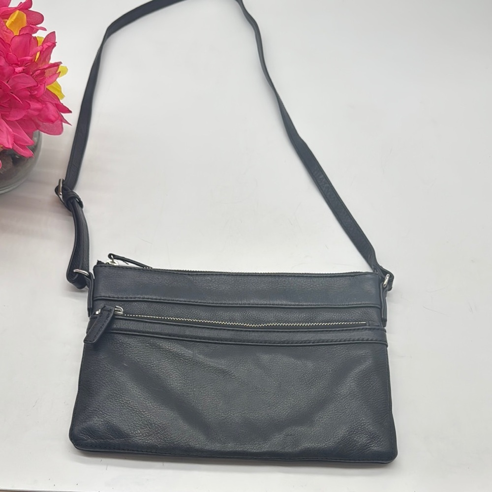 Margot Black Leather Crossbody Bag BP7651A